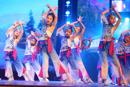 智冠控股攜手西安廣播電視臺，石榴花少兒春晚錄制現(xiàn)場劇照首曝光